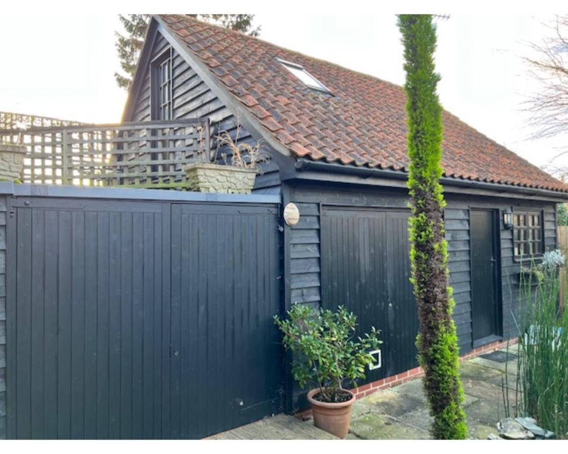 Two Storey Annex Cottenham Buitenkant foto